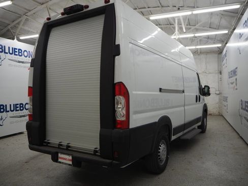 New 2025 RAM ProMaster 3500 w/ Roll-Up Rear Door Package image 5