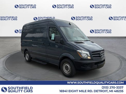 Used 2018 Mercedes-Benz Sprinter 2500 image 1