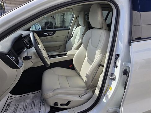 Certified 2025 Volvo V60 B5 Cross Country Plus image 12