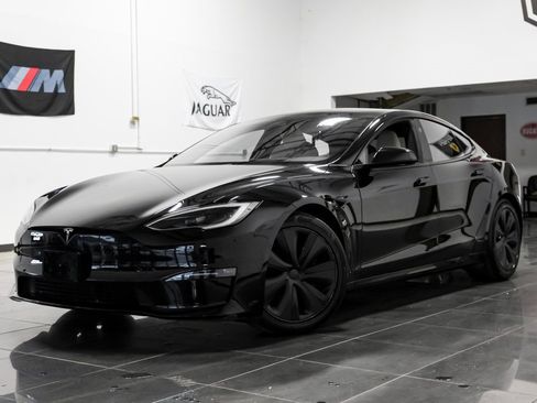 Used 2023 Tesla Model S Standard Range image 7