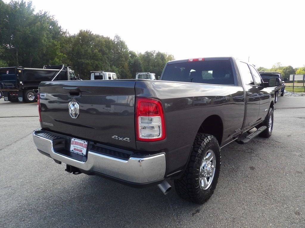 Used 2022 RAM 3500 Big Horn AWD/4WD image 7