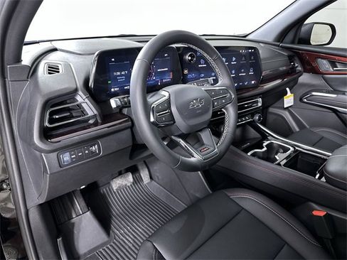 New 2026 Chevrolet Traverse Z71 w/ Driver Confidence Package image 10