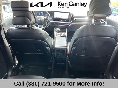 Used 2024 Kia Sportage EX FWD image 54