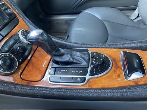 Used 2004 Mercedes-Benz SL 500 image 20