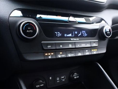 Used 2021 Hyundai Tucson Sport image 25