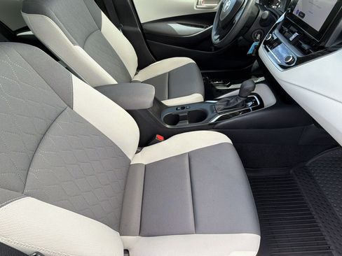 Used 2023 Toyota Corolla LE FWD image 25
