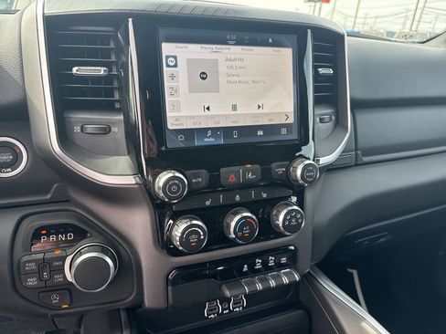 New 2026 RAM 1500 4x4 Crew Cab image 29