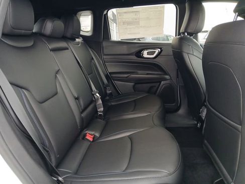 New 2026 Jeep Compass Limited AWD/4WD image 16