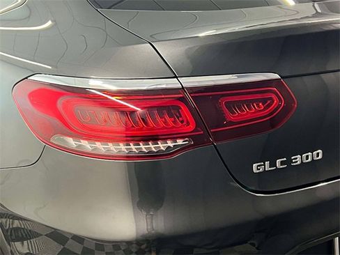 Certified 2022 Mercedes-Benz GLC 300 4MATIC Coupe image 10