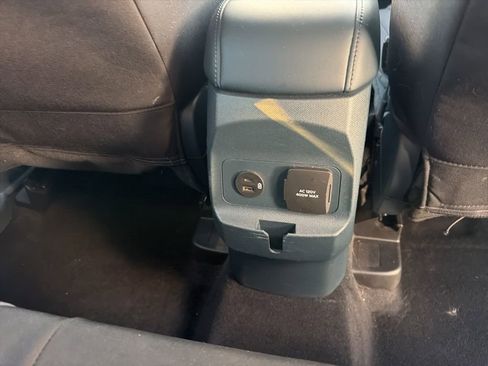 Used 2022 Ford Maverick XLT w/ Equipment Group 300A Standard image 12