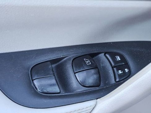 Certified 2022 Nissan Rogue Sport SL w/ Premium Package image 21