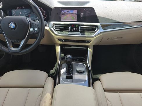 Used 2021 BMW 330i Sedan w/ Premium Package RWD image 26