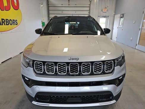 New 2025 Jeep Compass Limited image 2