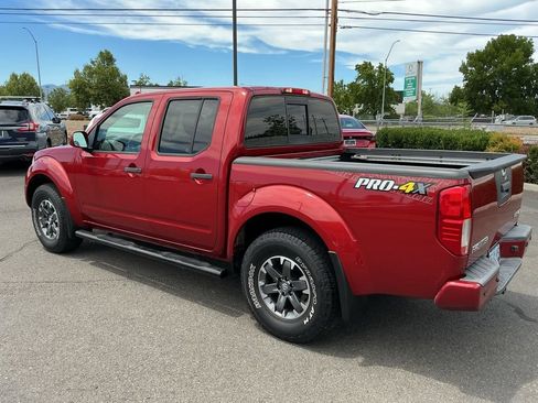 Used 2018 Nissan Frontier PRO-4X AWD/4WD image 9