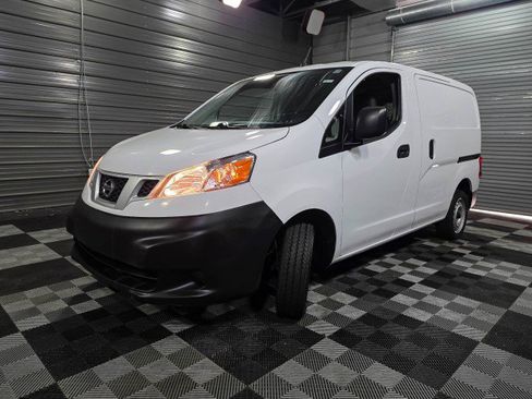 Used 2019 Nissan NV200 S w/ Cruise Control Package image 30