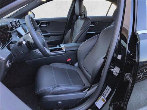 Used 2025 Mercedes-Benz C 300 Sedan image 15