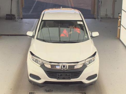 Used 2022 Honda HR-V LX image 6