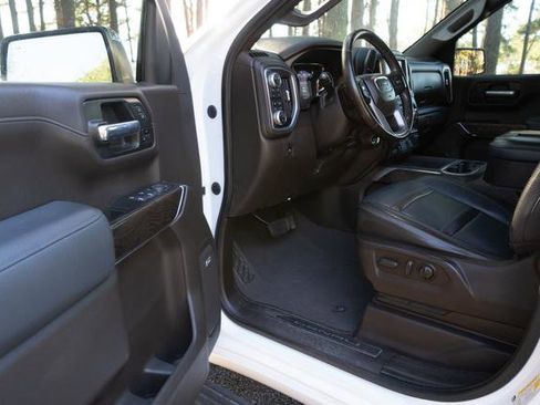 Used 2021 GMC Sierra 1500 Denali w/ Denali Ultimate Package image 19