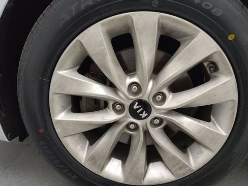 Used 2016 Kia Optima EX FWD image 31