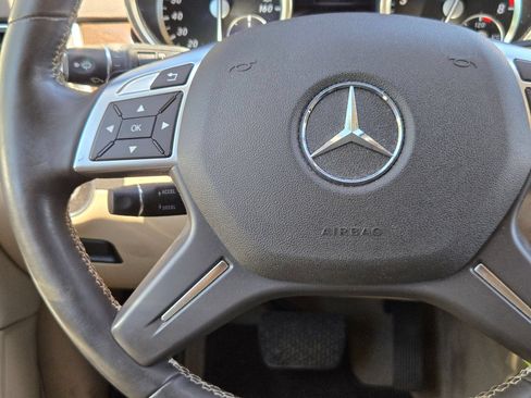 Used 2015 Mercedes-Benz ML 350 2WD image 21