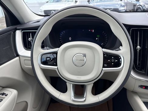 New 2026 Volvo XC60 T8 Ultra w/ Protection Package Premier AWD/4WD image 13