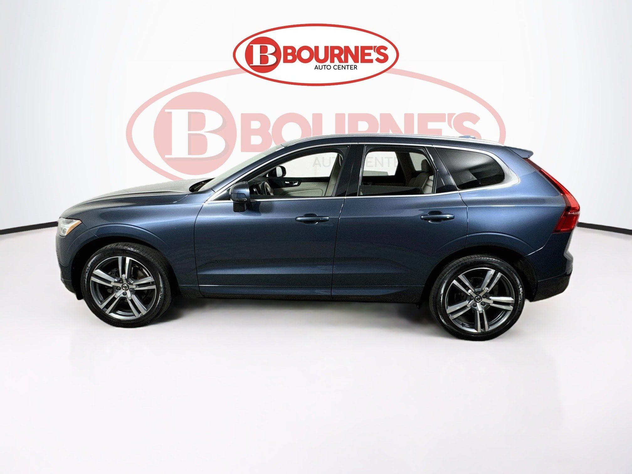 Used 2021 Volvo XC60 T5 Momentum AWD/4WD image 8