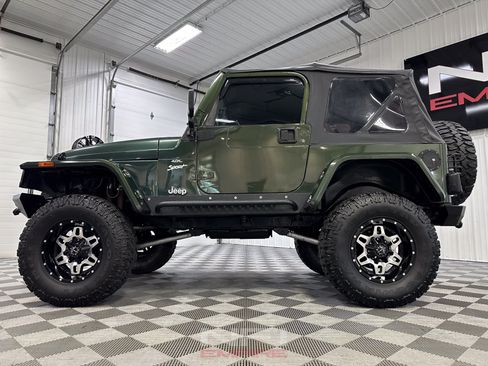 Used 1997 Jeep Wrangler Sport AWD/4WD image 11