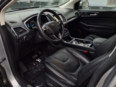 Used 2020 Ford Edge Titanium w/ Equipment Group 301A image 16