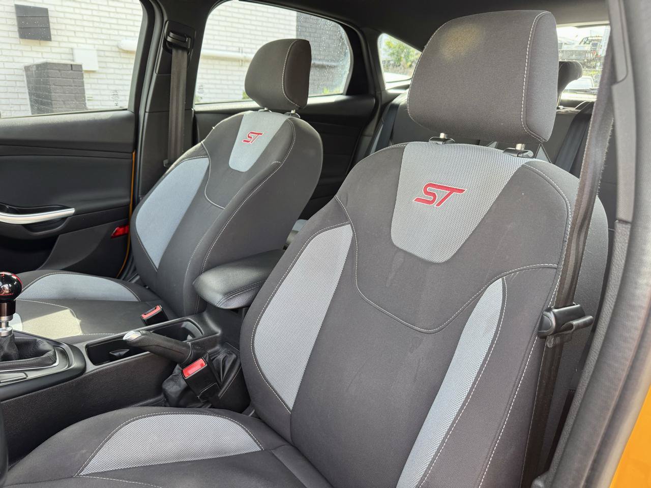 Used 2015 Ford Focus ST FWD image 11
