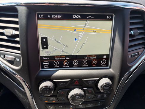 Used 2018 Jeep Grand Cherokee Trailhawk AWD/4WD image 23