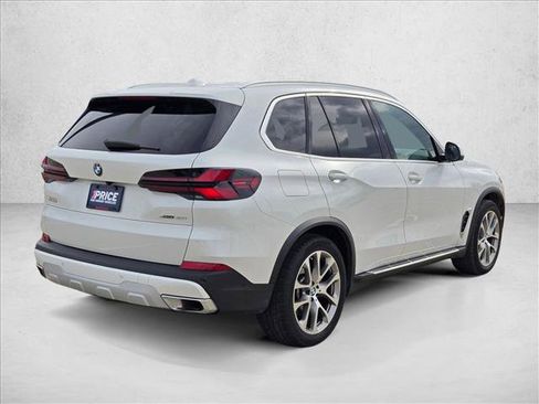 Used 2024 BMW X5 xDrive40i image 5