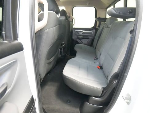 Used 2019 RAM 1500 Big Horn image 21