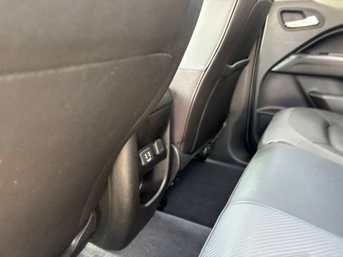 Used 2022 GMC Canyon AT4 AWD/4WD image 26