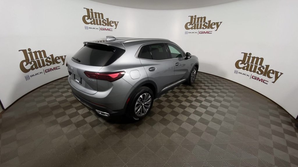 Used 2025 Buick Envision Preferred AWD/4WD image 8