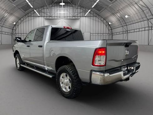 Used 2019 RAM 2500 Tradesman AWD/4WD image 3