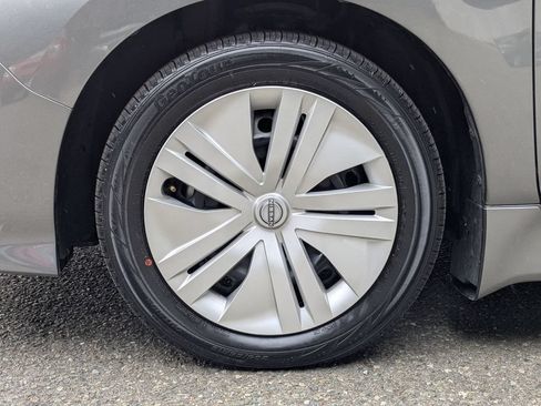 Used 2025 Nissan Leaf S FWD image 9