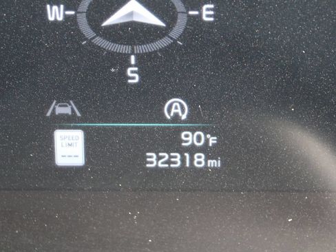 Used 2023 Kia Sportage EX FWD image 29