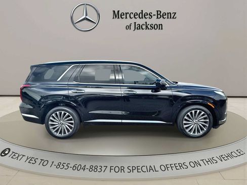 Used 2024 Hyundai Palisade Calligraphy FWD image 6