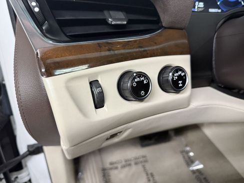 Used 2017 Cadillac Escalade ESV Premium Luxury w/ LPO, Radiant Package image 11