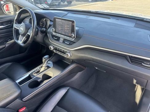 Used 2022 Nissan Altima 2.5 SR image 35