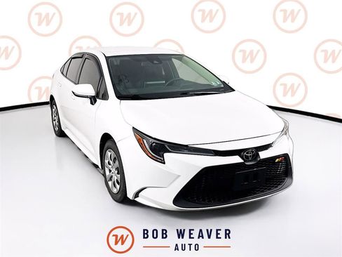 Used 2021 Toyota Corolla LE w/ Carpet Mat Package (TMS) FWD image 1