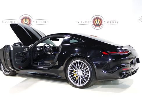 Used 2025 Mercedes-Benz AMG GT 63 image 43