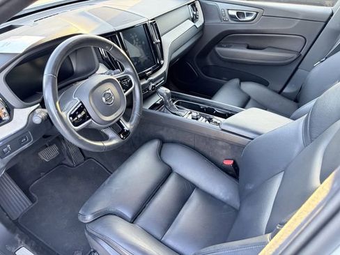 Used 2020 Volvo XC60 T6 Inscription AWD/4WD image 3