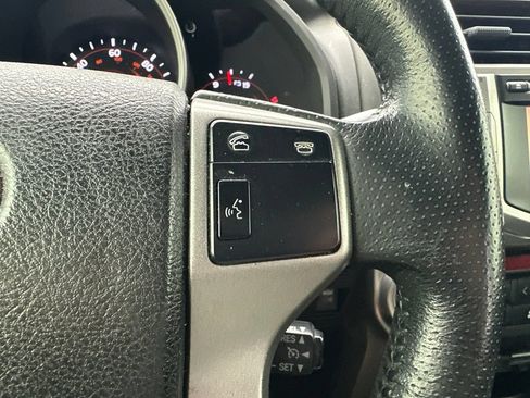 Used 2013 Toyota 4Runner Limited AWD/4WD image 20