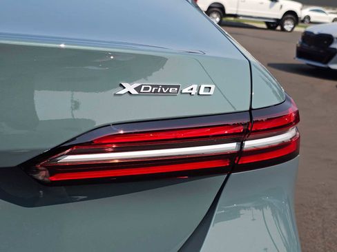 New 2026 BMW i5 eDrive40 image 15