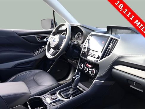 Used 2023 Subaru Forester Limited image 20