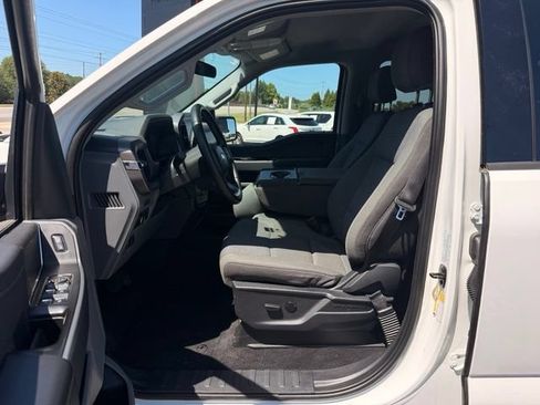 Used 2025 Ford F150 XLT w/ Equipment Group 301A Standard AWD/4WD image 17