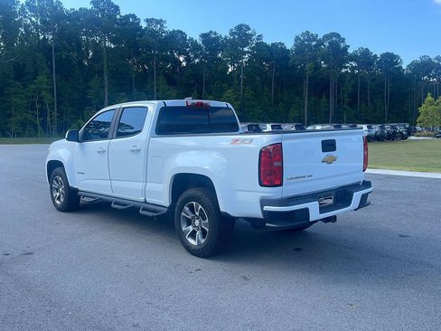 Used 2017 Chevrolet Colorado Z71 RWD image 5