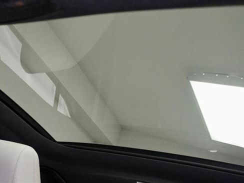 Used 2014 Mercedes-Benz CLA 250 4MATIC image 33