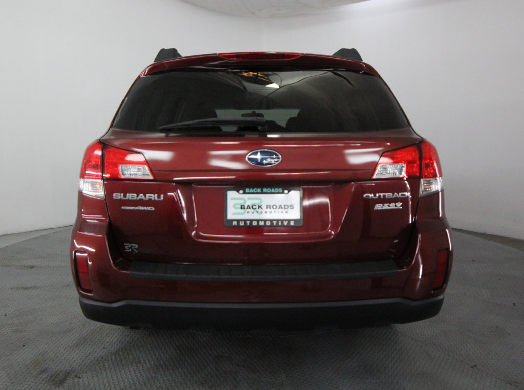 Used 2011 Subaru Outback 2.5i Premium w/ Protection Pkg 1A AWD/4WD image 8